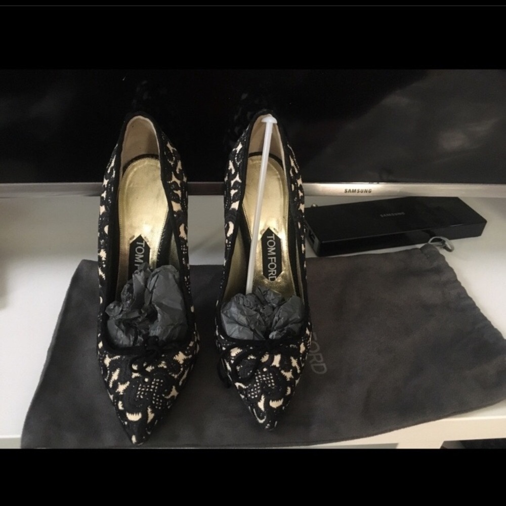 Tom Ford Lace Heels - Picture 1 of 6